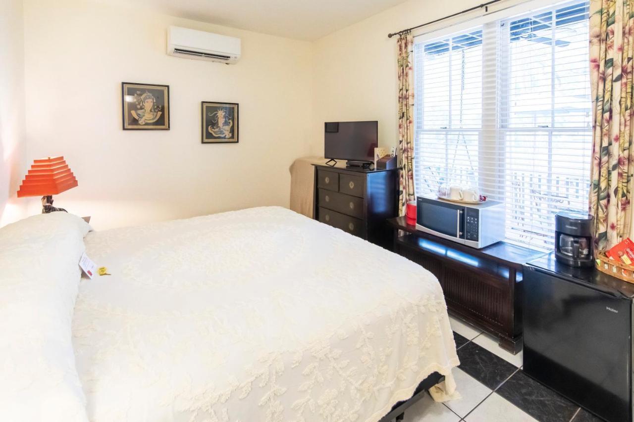 Hibiscus Coffee & Guesthouse Grayton Beach Luaran gambar