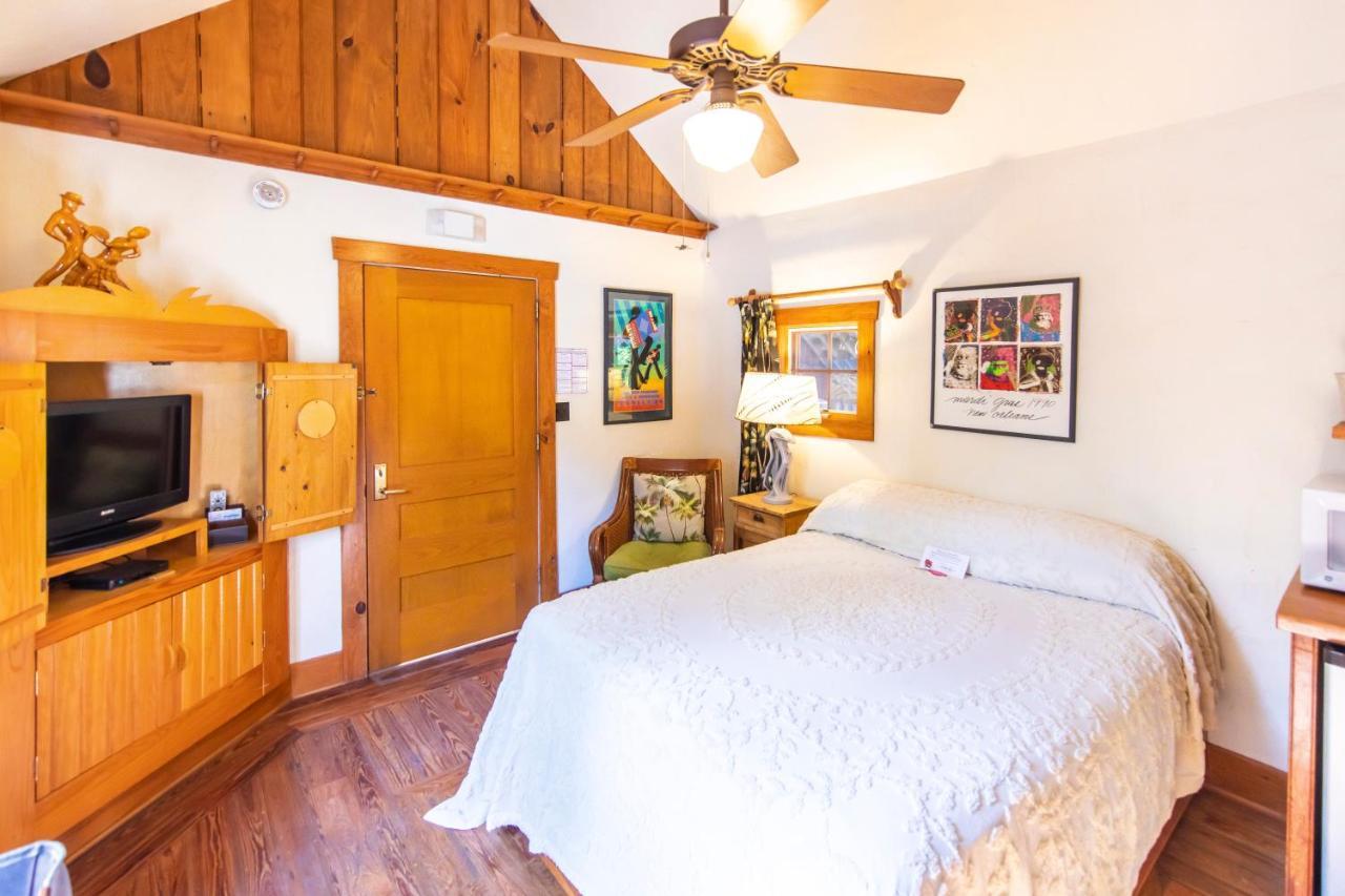 Hibiscus Coffee & Guesthouse Grayton Beach Luaran gambar