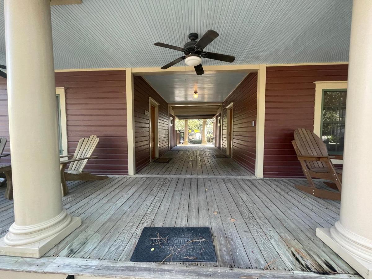 Hibiscus Coffee & Guesthouse Grayton Beach Luaran gambar